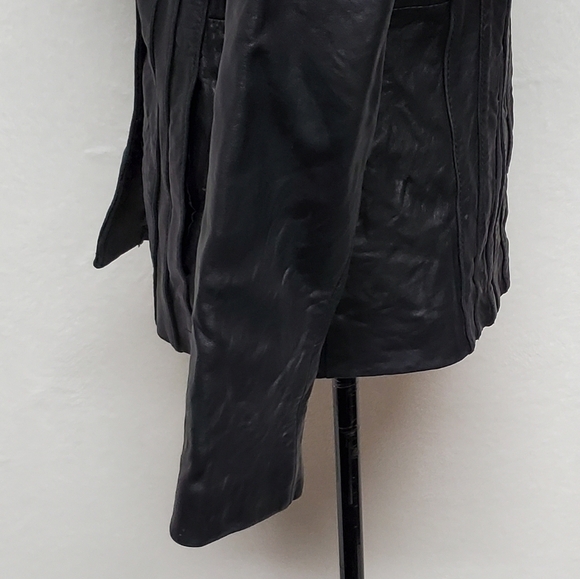 JONES New York Black Crinkled Leather Notched Collar Button Up Moto Jacket Large - Picture 8 of 16